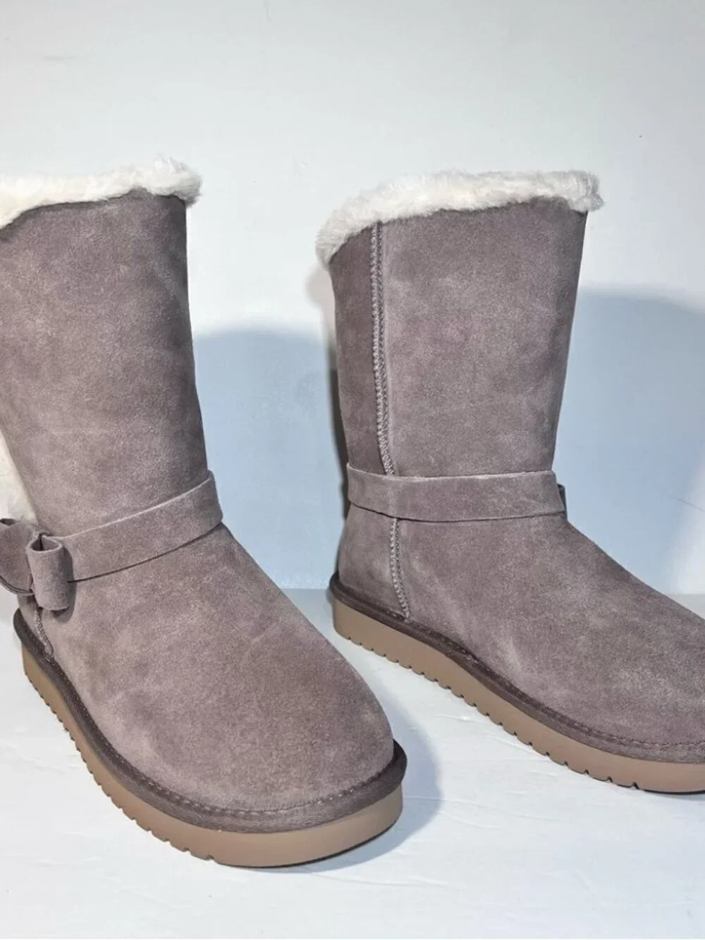 Koolaburra by UGG Arlena Suede Bow Short Boots